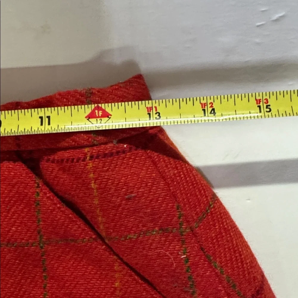 Jones New York Red Plaid Pencil Skirt 100% wool knee length professional holiday